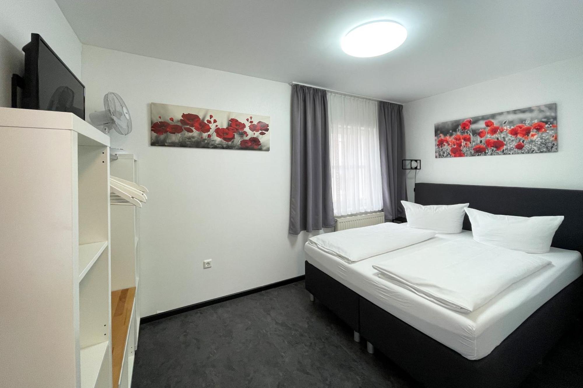 Hotel Wolke Майнинген Екстериор снимка