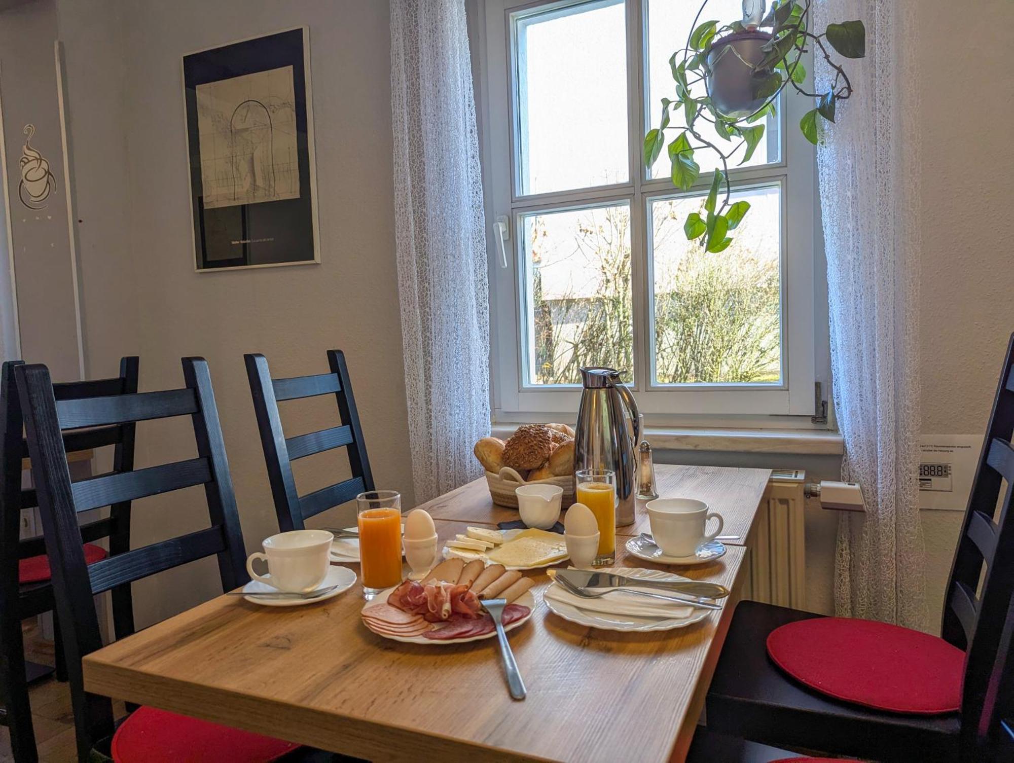 Hotel Wolke Майнинген Екстериор снимка